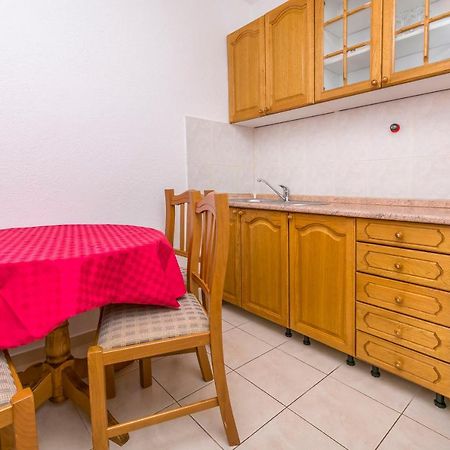 Apartments Ivat Rogoznica  Exterior photo